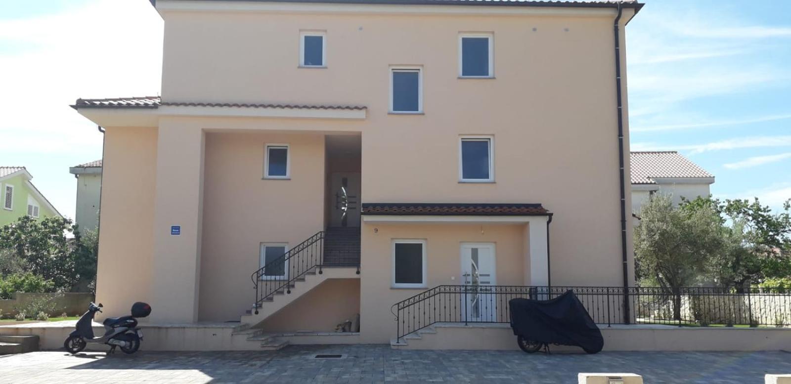 Apartments Leondori Krk Town Exterior photo